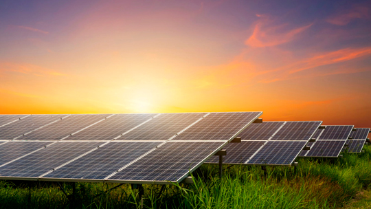 Câmara de Costa Rica sugere desconto na tarifa de iluminação pública para consumidores com energia solar