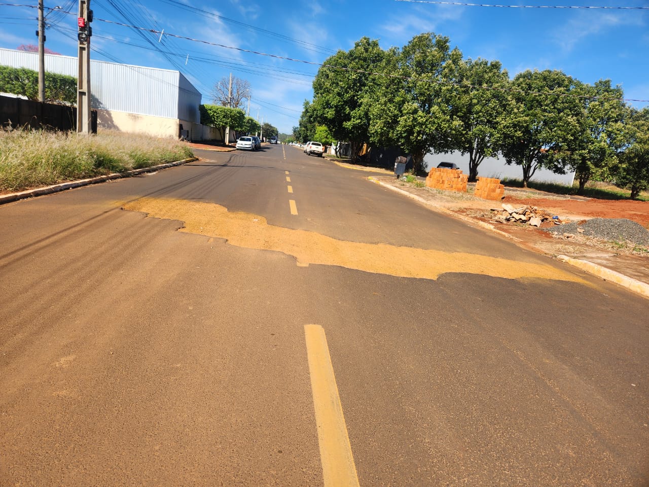 Câmara solicita agilidade nos reparos asfálticos após obras do SAAE