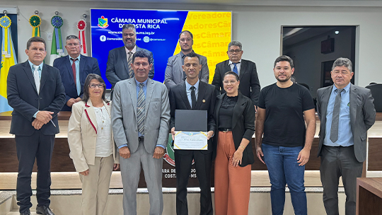 Câmara entrega Moção de Congratulação ao novo presidente do COMPLECOR