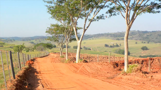 Vereador Popó apresenta indicações para melhorias na zona rural e na saúde pública