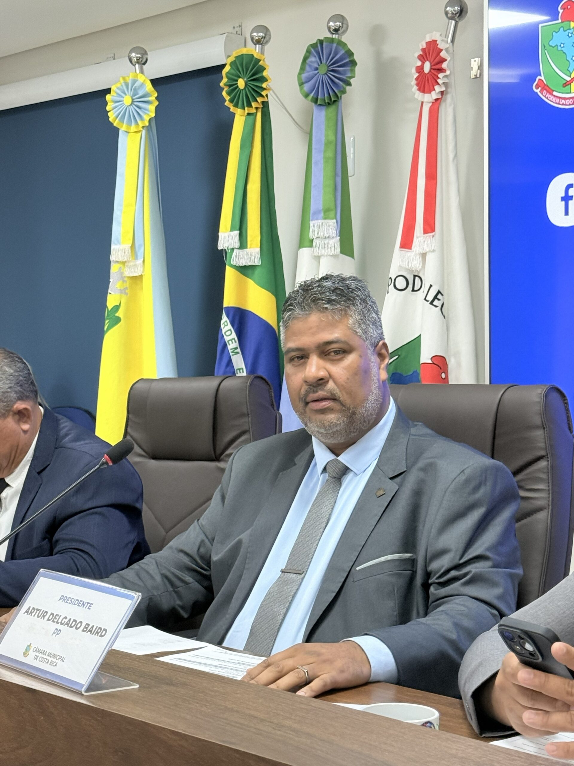 Vereador Magno Almeida propõe criação de programa de crédito facilitado para pequenos empreendedores