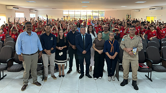 Projeto Legislativo na Escola é lançado e reúne mais de 300 estudantes em Costa Rica