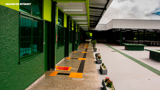 Popó apresenta indicações para ampliação da infraestrutura escolar e melhoria da iluminação pública em Costa Rica