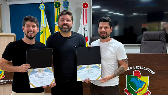 Câmara entrega Moção de Congratulação e Aplausos às empresas responsáveis pela 5ª Expo Rica
